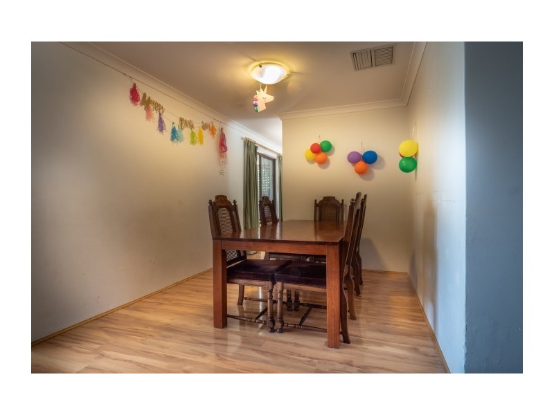 81 Carawatha Avenue, Mount Nasura WA 6112