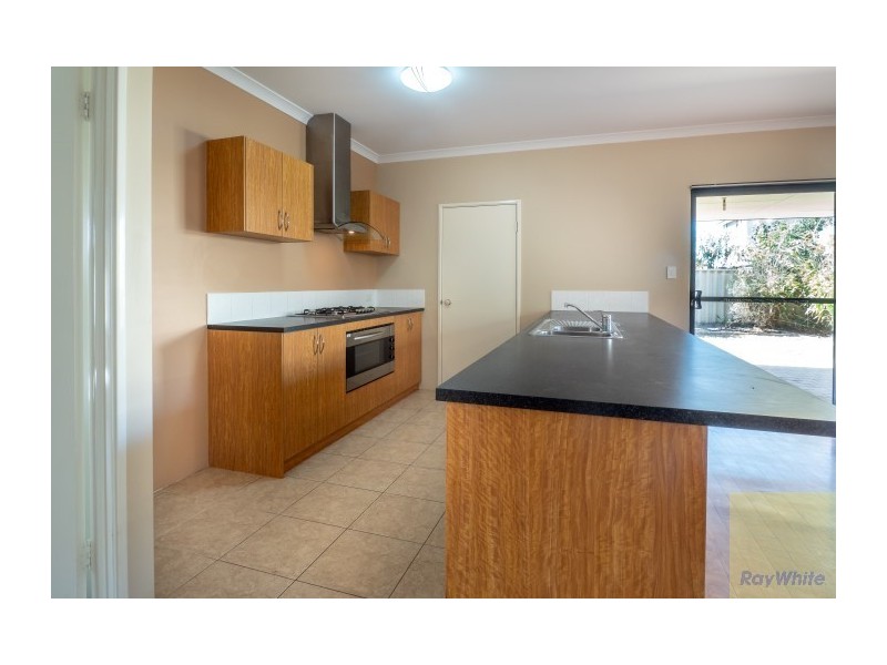 8 Songbird Link, Harrisdale WA 6112