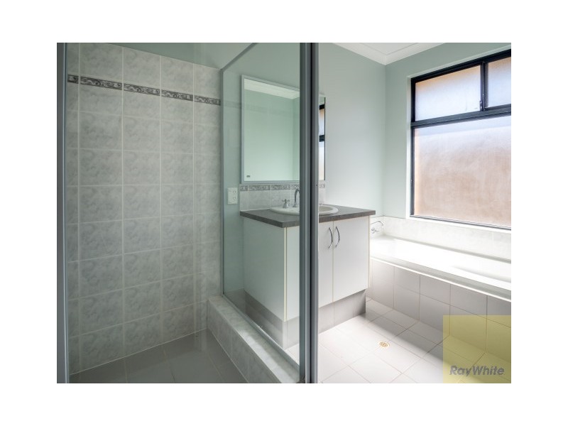 8 Songbird Link, Harrisdale WA 6112