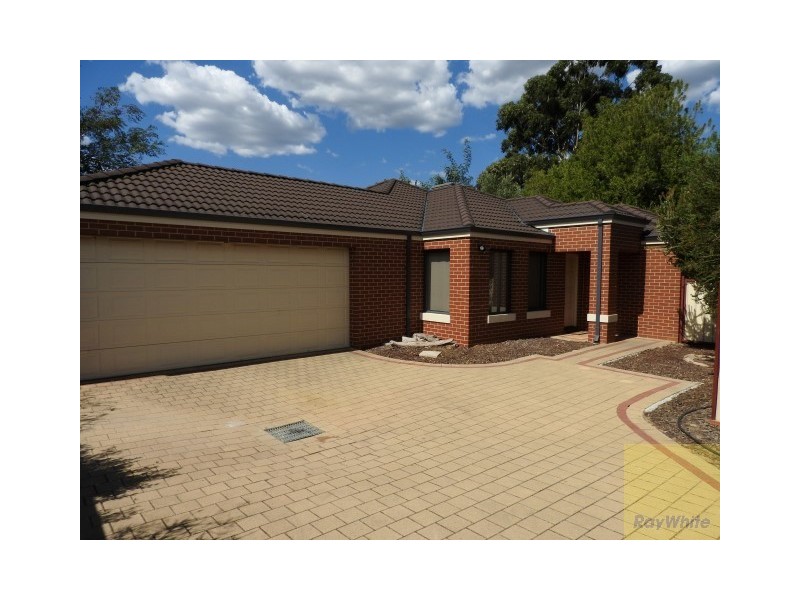 15A Seville Drive, Seville Grove WA 6112