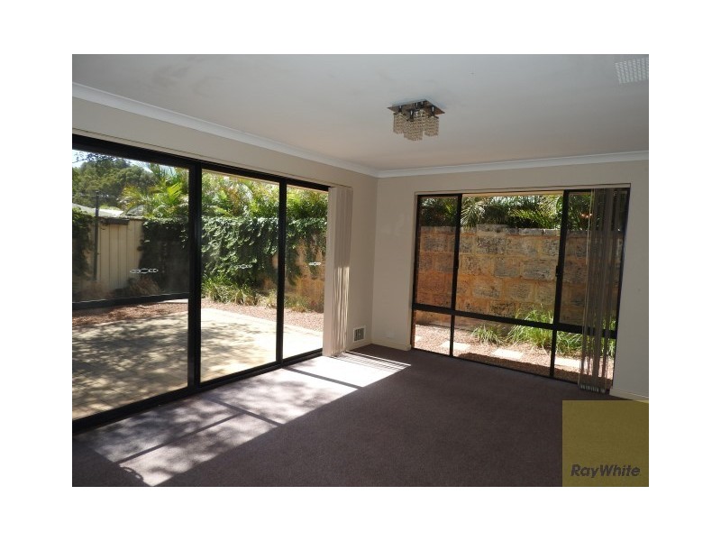 15A Seville Drive, Seville Grove WA 6112