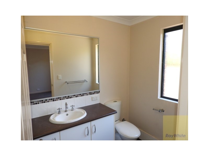 15A Seville Drive, Seville Grove WA 6112