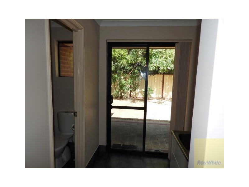 15A Seville Drive, Seville Grove WA 6112