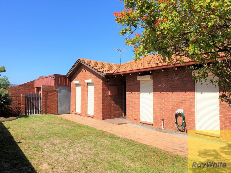 35 Revesby Street, Maddington WA 6109