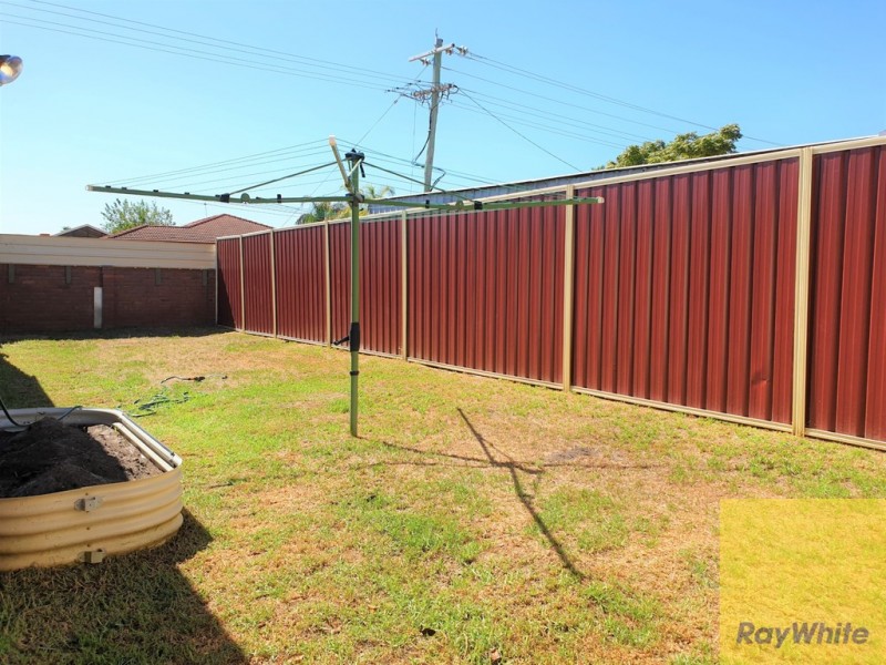 35 Revesby Street, Maddington WA 6109