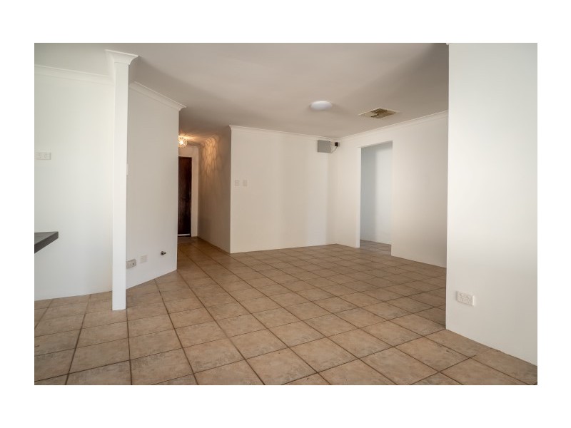 59 Chisholm Circle, Seville Grove WA 6112