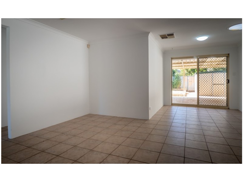 59 Chisholm Circle, Seville Grove WA 6112