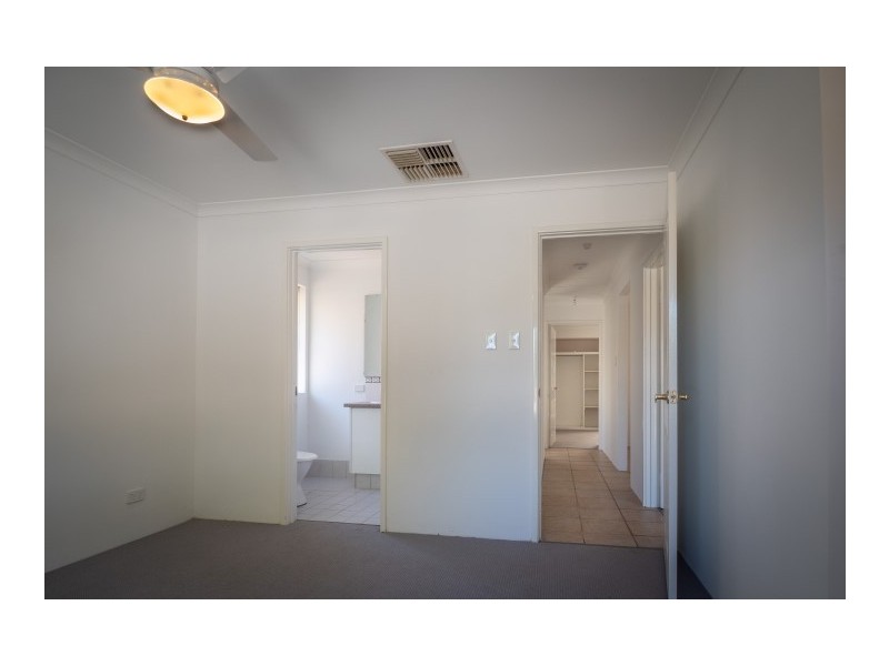 59 Chisholm Circle, Seville Grove WA 6112