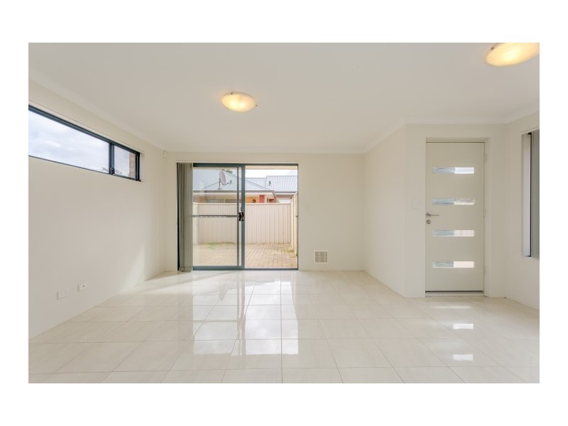 7/42 Sixth Road, Armadale WA 6112
