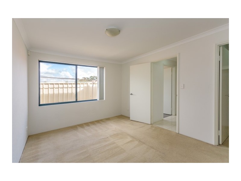 7/42 Sixth Road, Armadale WA 6112