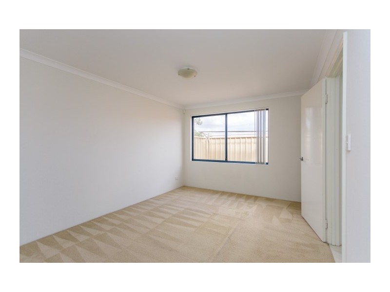 7/42 Sixth Road, Armadale WA 6112