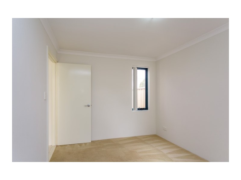 7/42 Sixth Road, Armadale WA 6112
