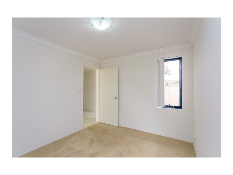 7/42 Sixth Road, Armadale WA 6112