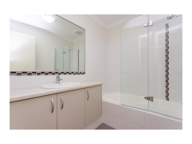 7/42 Sixth Road, Armadale WA 6112