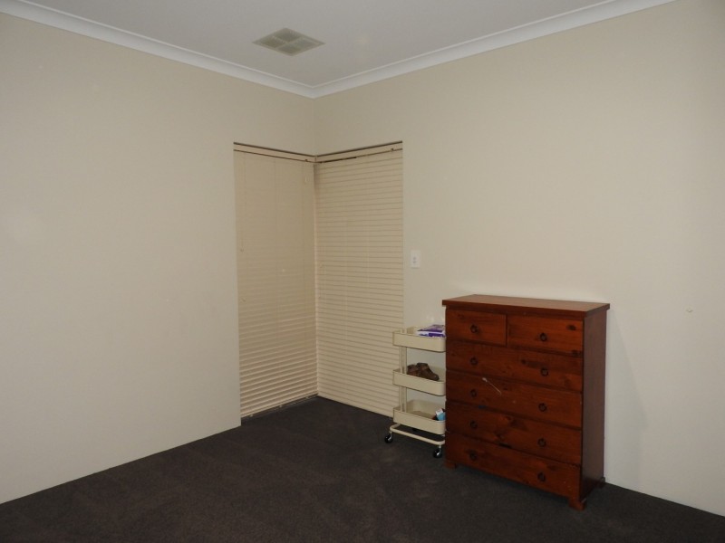 10 Lawrence Way, Byford WA 6122