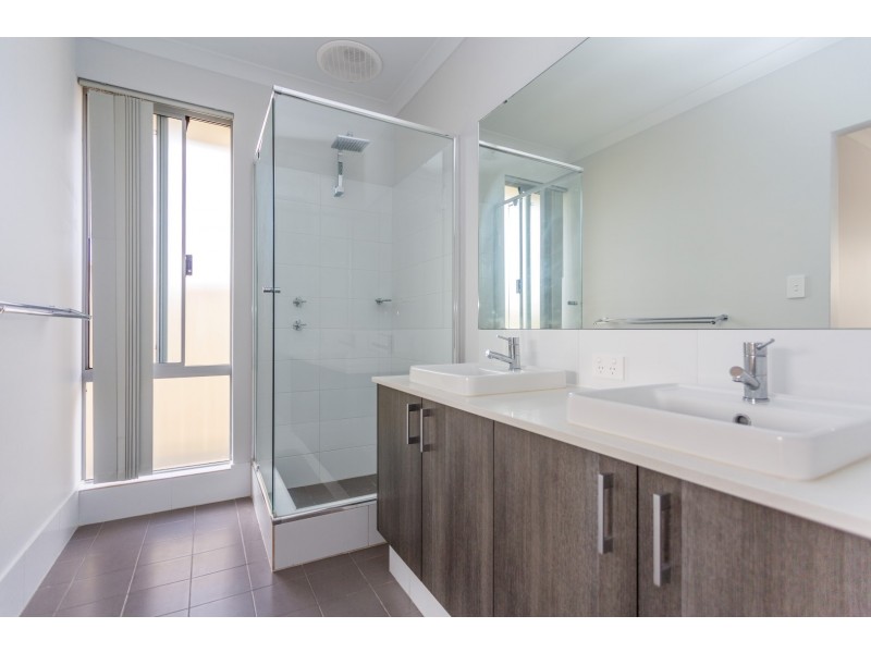 27 Amaranthus Road, Seville Grove WA 6112