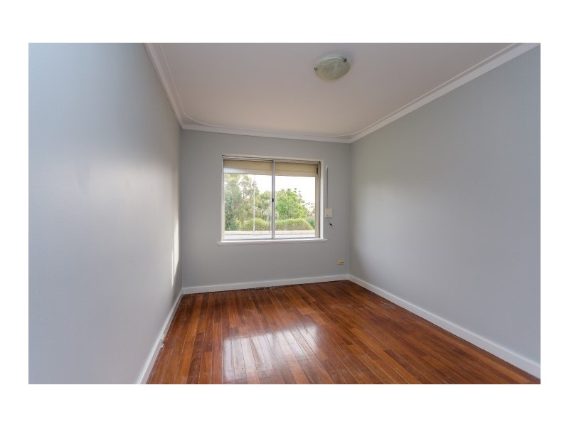 3180 Albany Highway, Mount Nasura WA 6112