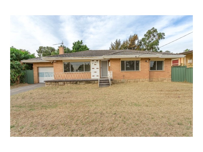 3180 Albany Highway, Mount Nasura WA 6112