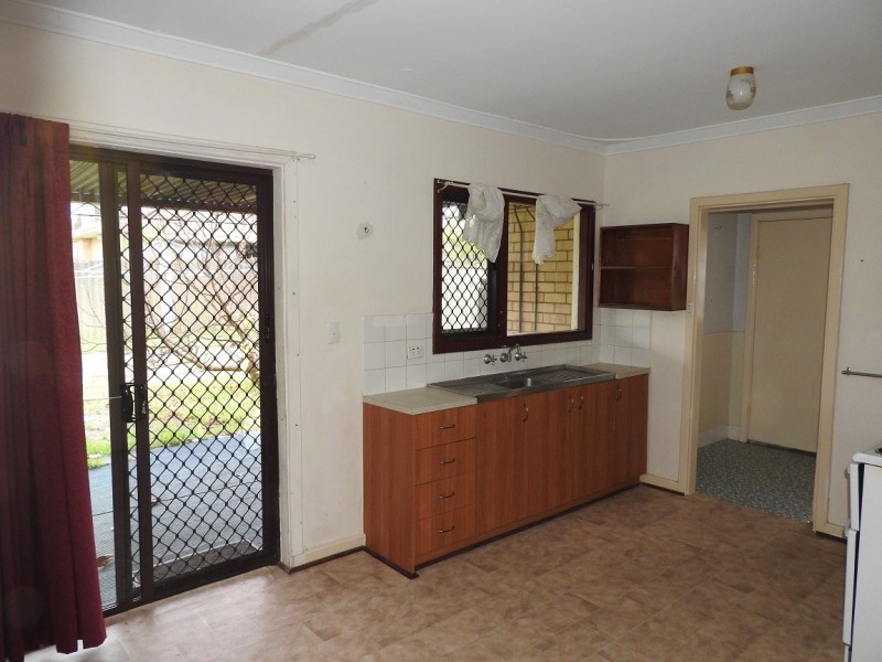 244 Streich Avenue, Armadale WA 6112