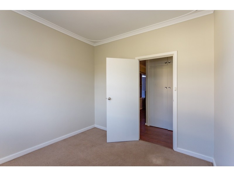 13 Winchester Road, Armadale WA 6112