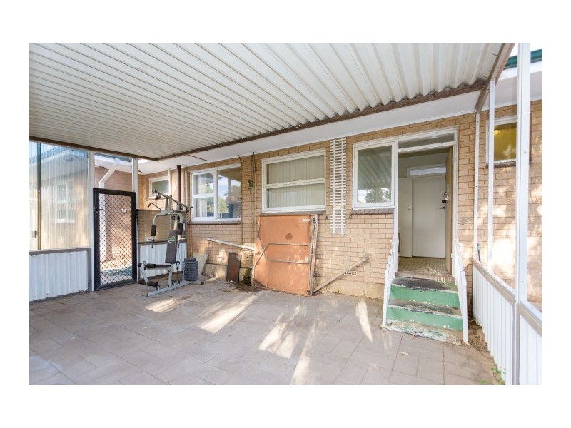 13 Winchester Road, Armadale WA 6112