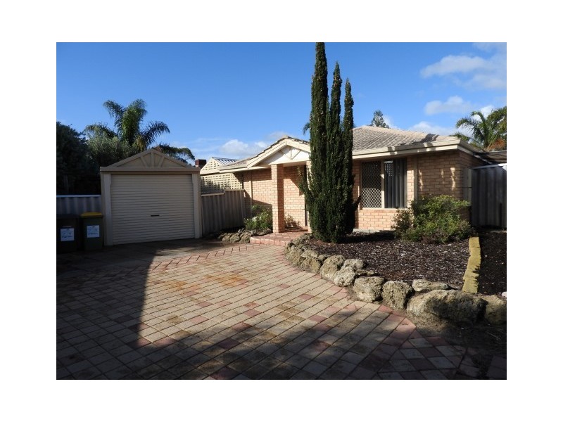 17 Firetail Court, Seville Grove WA 6112