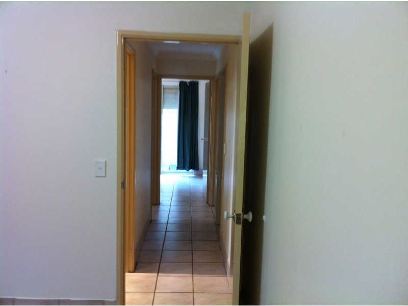 65 Riverside Lane, Seville Grove WA 6112