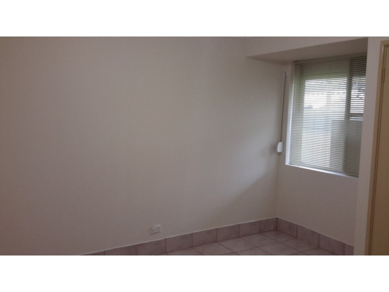 65 Riverside Lane, Seville Grove WA 6112