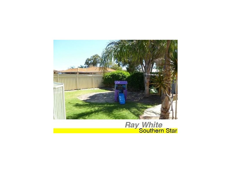 Seville Grove WA 6112