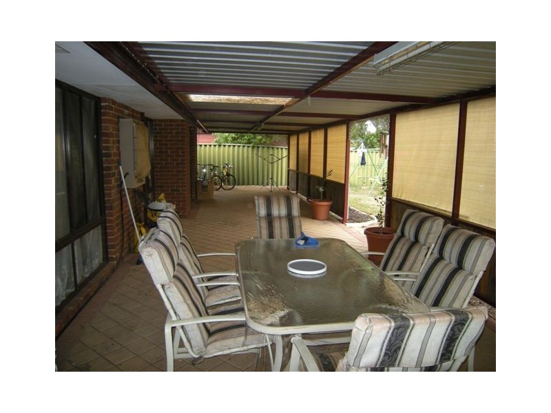 5 Sittella Plaza, Brookdale WA 6112