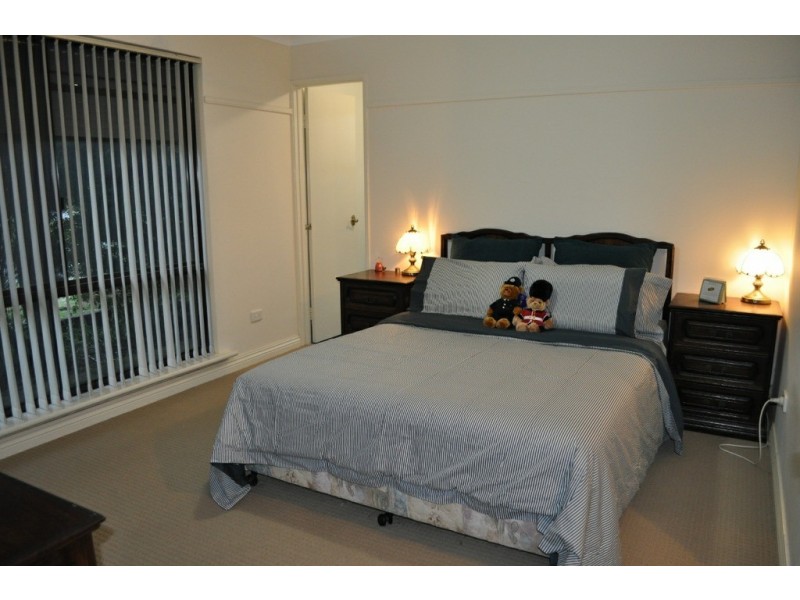 5 Sittella Plaza, Brookdale WA 6112