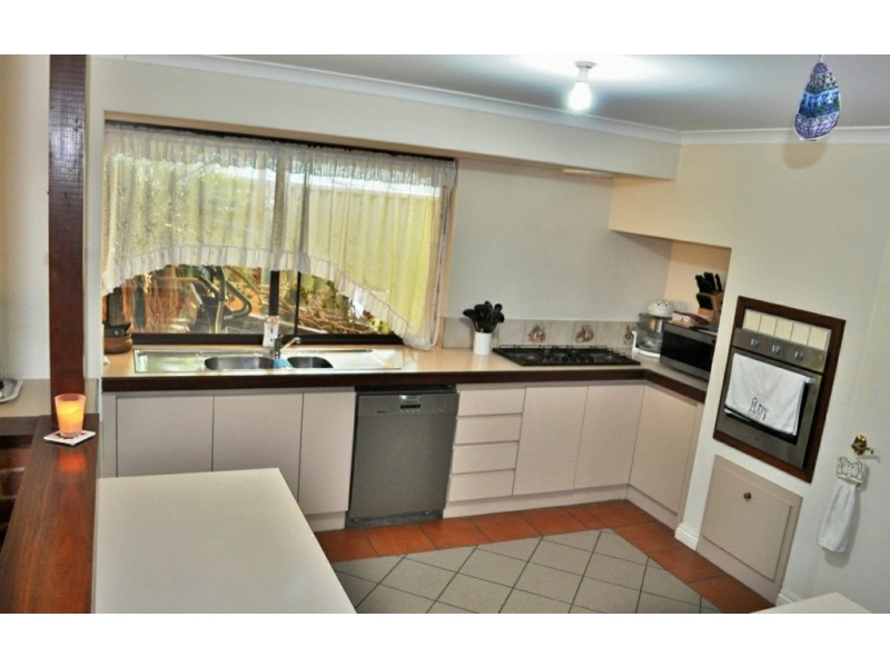 5 Sittella Plaza, Brookdale WA 6112