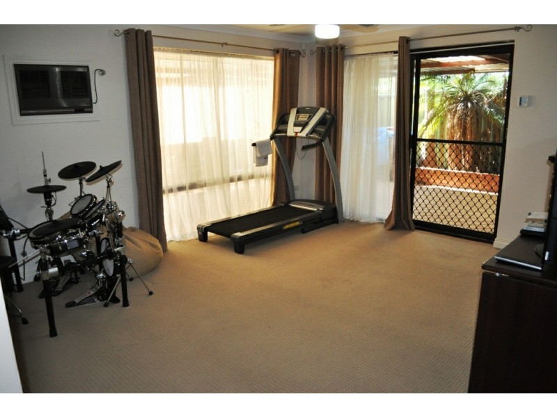 5 Sittella Plaza, Brookdale WA 6112