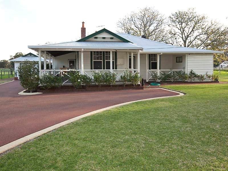 1 Roman Road, Mundijong WA 6123