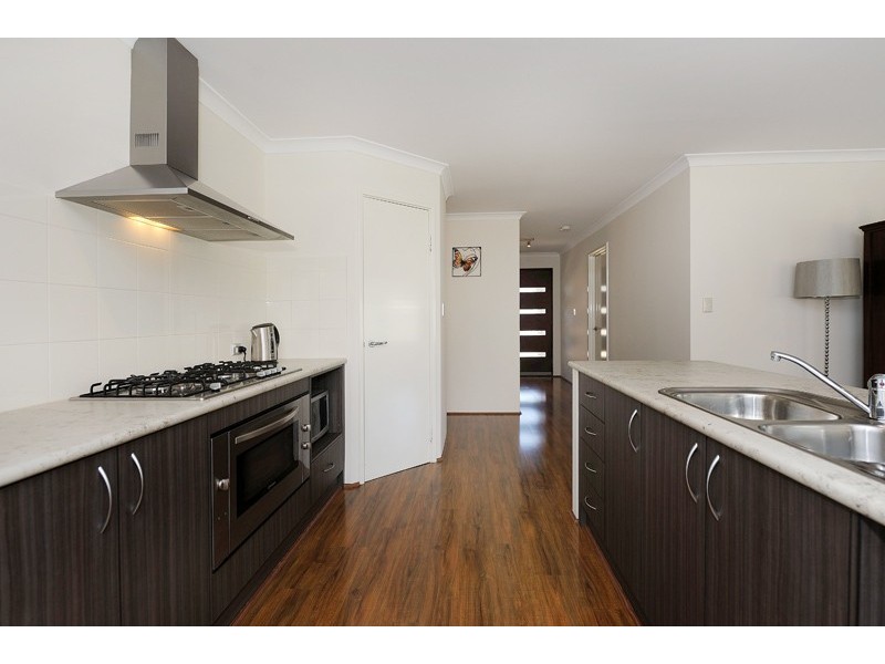 Seville Grove WA 6112