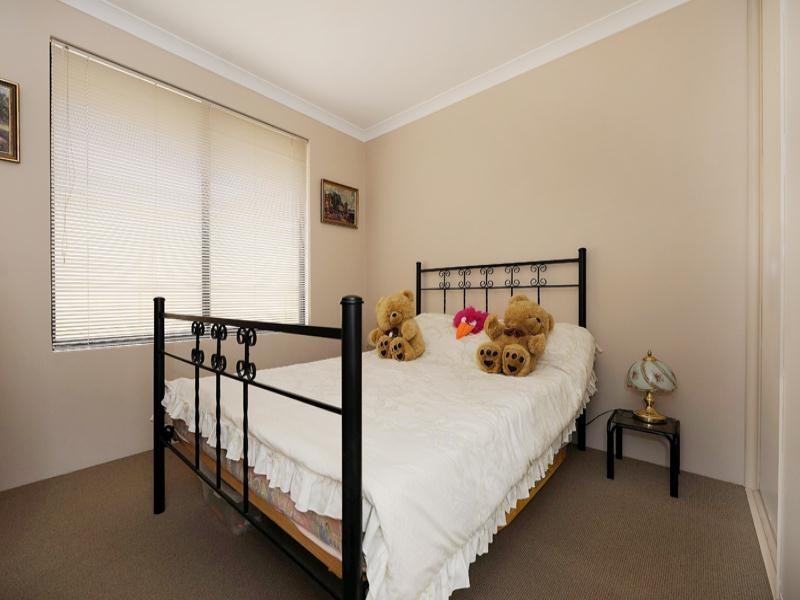 Seville Grove WA 6112