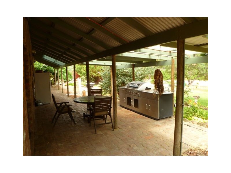 76 Yamba Drive, Keysbrook WA 6126