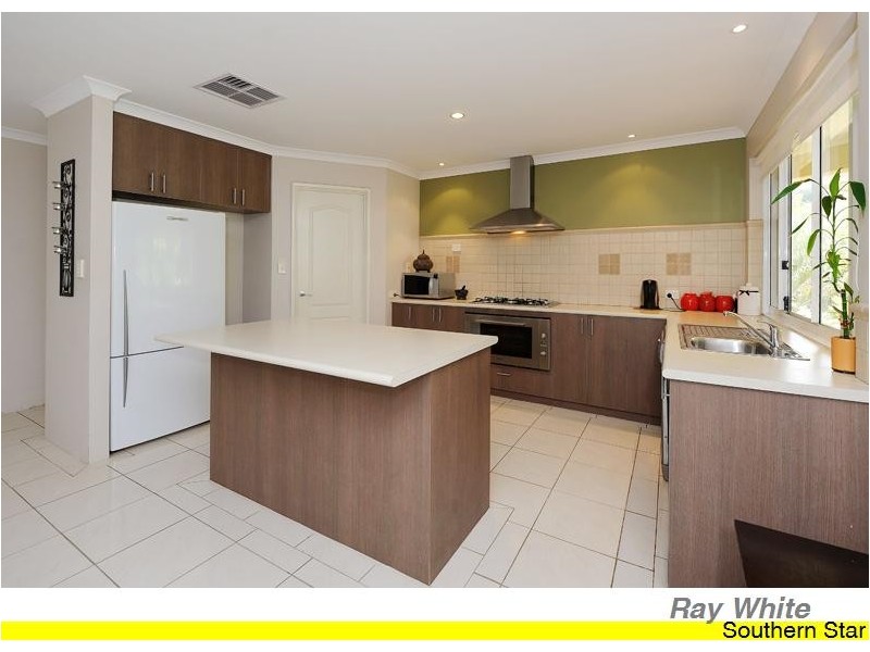 134 Bruns Drive, Darling Downs WA 6122