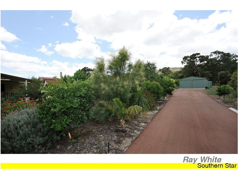 134 Bruns Drive, Darling Downs WA 6122