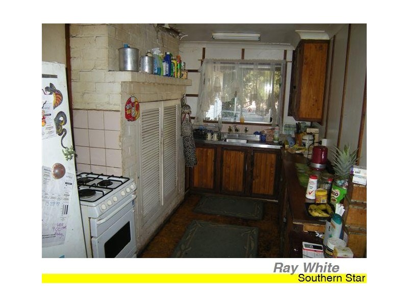 128 Station Street, Martin WA 6110