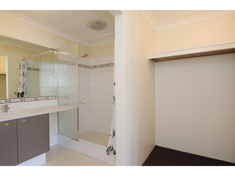 19 Quinine Crescent, Byford WA 6122