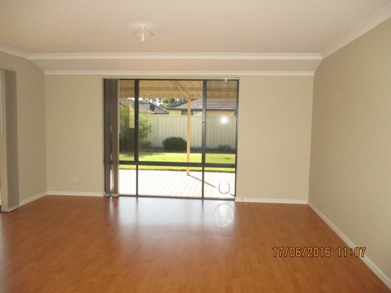 11 Kerrison Parade, Seville Grove WA 6112