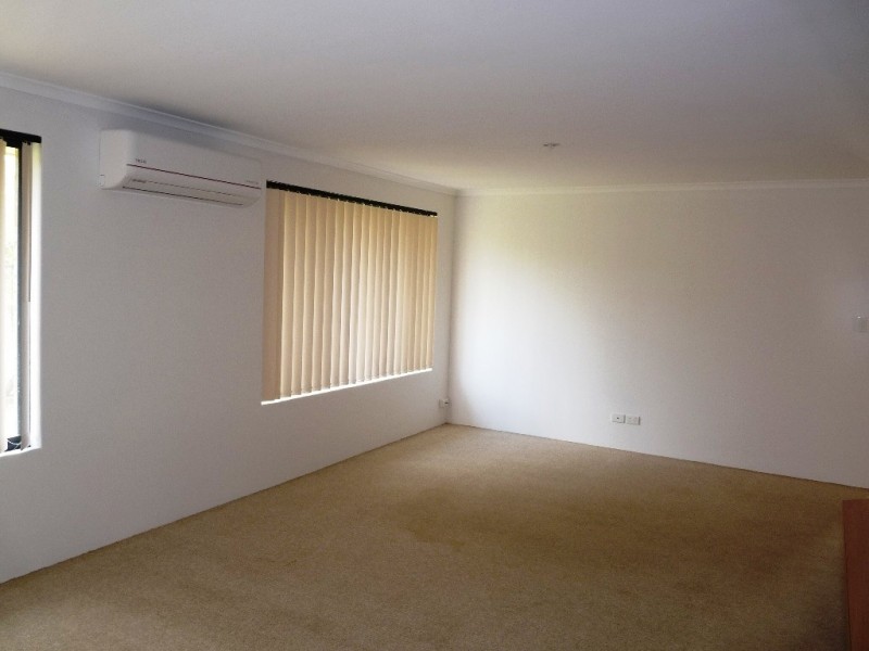 6 Rath Close, Byford WA 6122