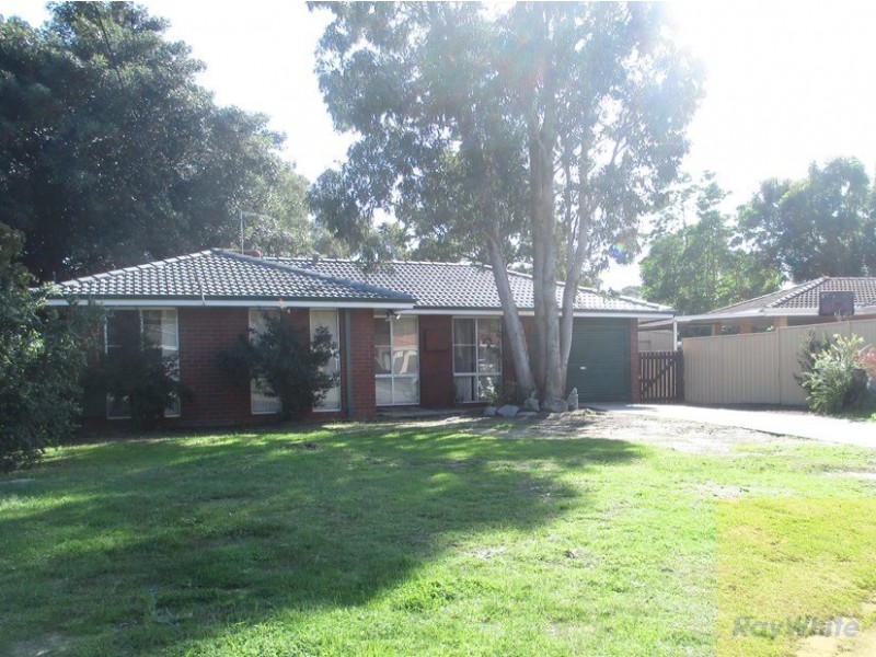 7 Richard Place, Armadale WA 6112