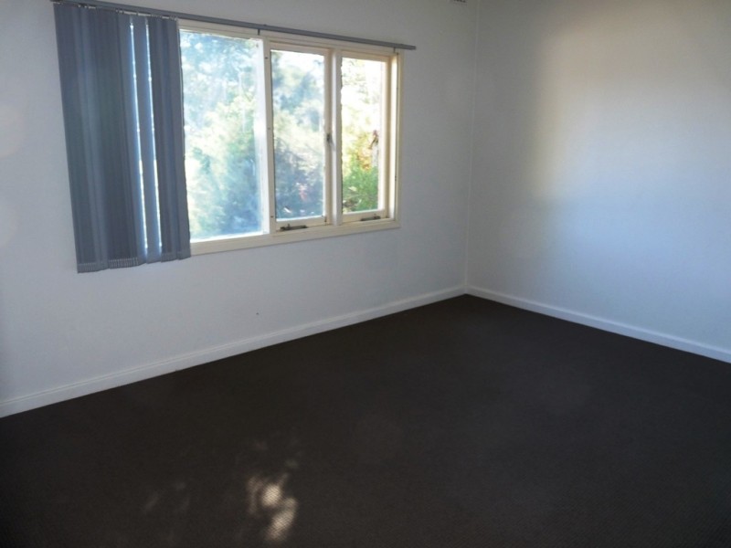 17 Abingdon Place, Kelmscott WA 6111