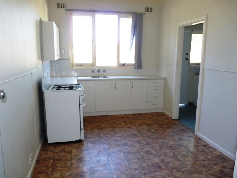 17 Abingdon Place, Kelmscott WA 6111