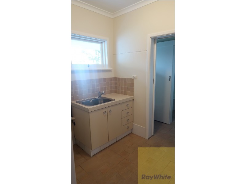 327 Eleventh Road, Hilbert WA 6112