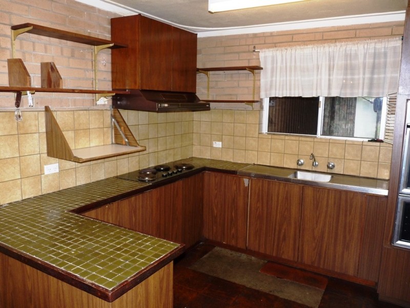 18 Toorak Road, Armadale WA 6112