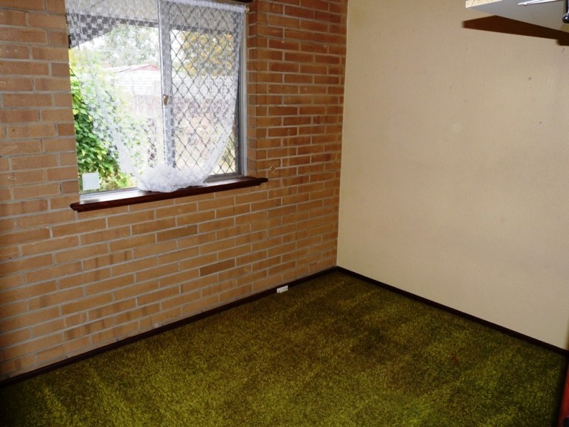 18 Toorak Road, Armadale WA 6112