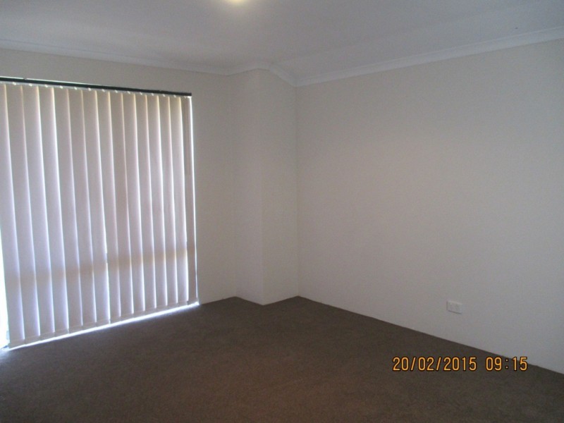 8 Redcurrant Street, Byford WA 6122